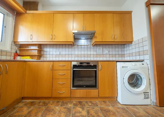 Cozy 3 Bedroom Flat Center アパート