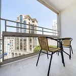 Cozy 3 Bedroom Flat Center Διαμέρισμα *